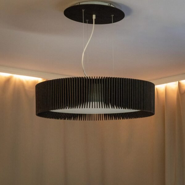 Wooden LED pendant lamp ,,Tondo"