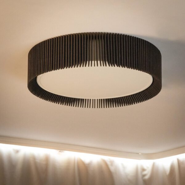 Wooden LED ceiling lamp ,,Tondo"