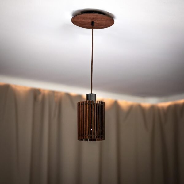 Wooden pendant lamp ,,Garomi"