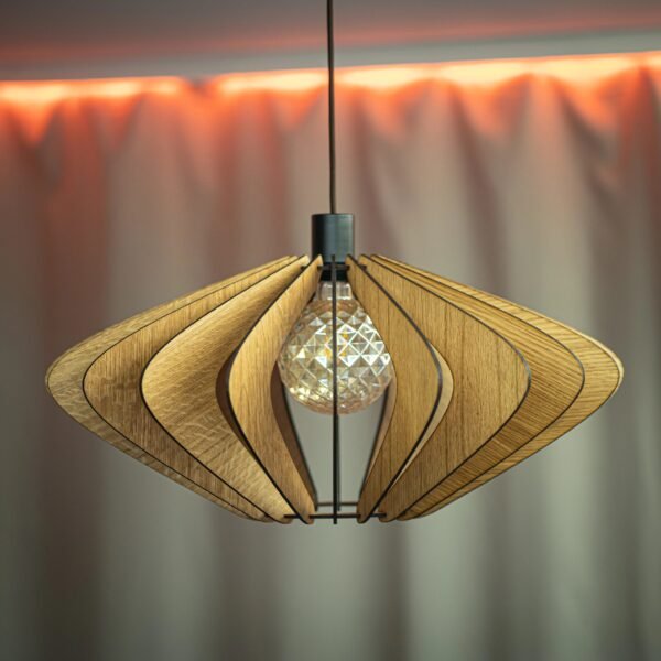 Wooden pendant lamp ,,Bouwi"