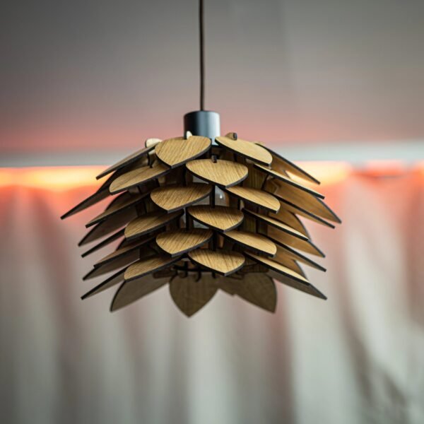 Wooden pendant lamp ,,Shis"