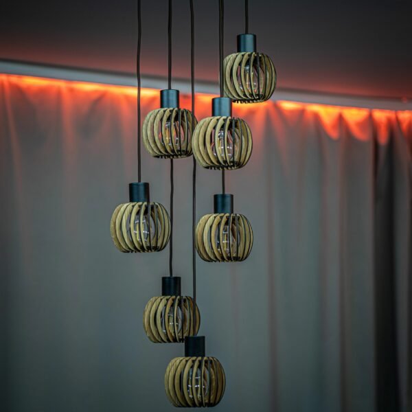 Wooden pendant lamp ,,Dali"