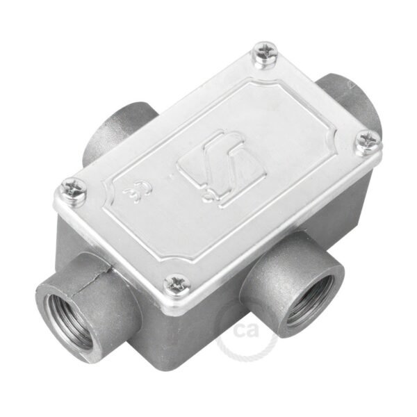 Four outlet junction box for conduits