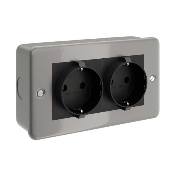 8-hole metal box with double socket for conduits